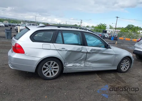 2006 BMW 325Xit from USA, damaged, VIN WBAVT13596KW22889
